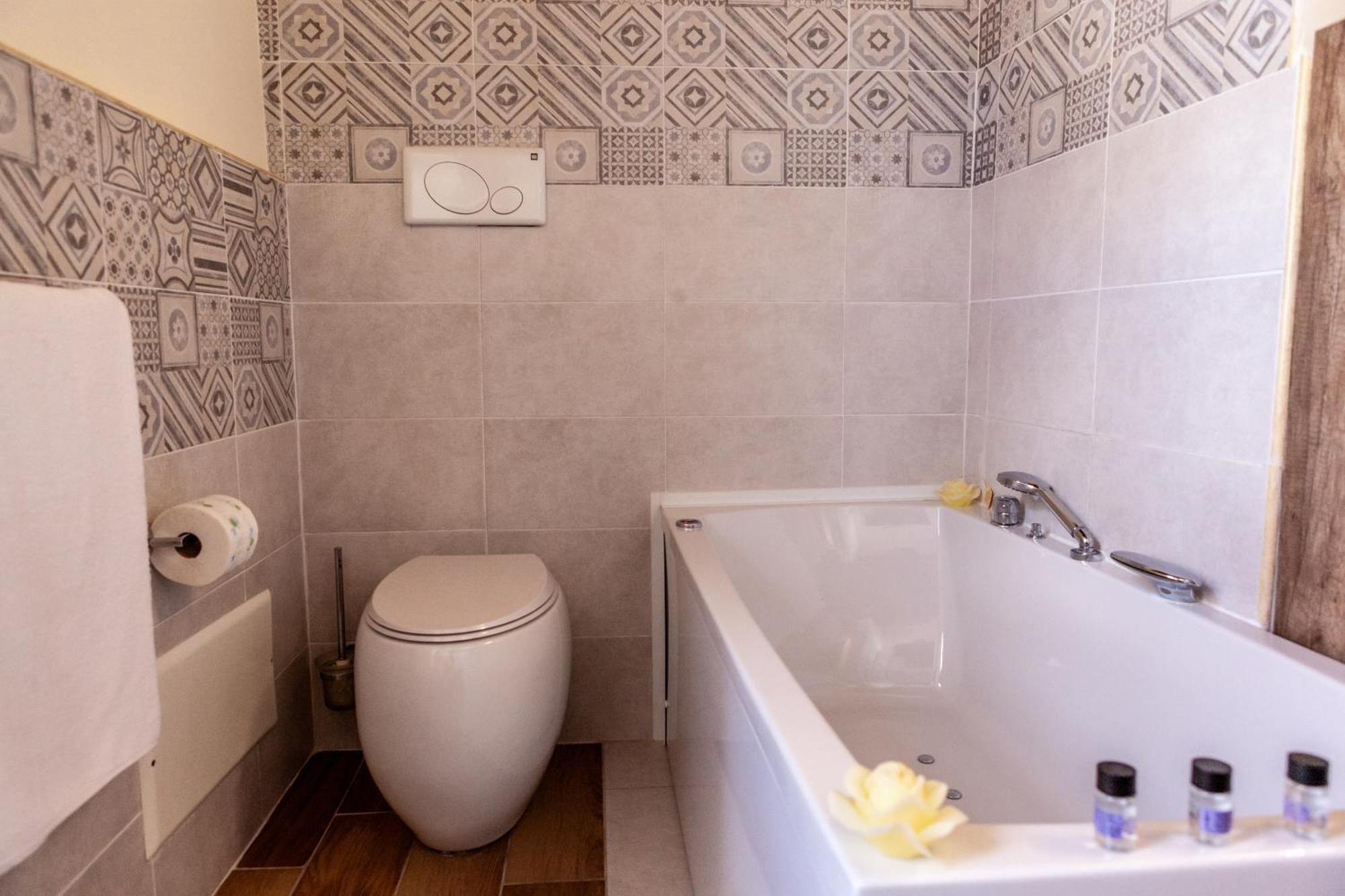 B&B Piazza Noua 1831 Sora Bagian luar foto